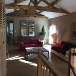 La Jauberthie Bed & Breakfast Vanxains
